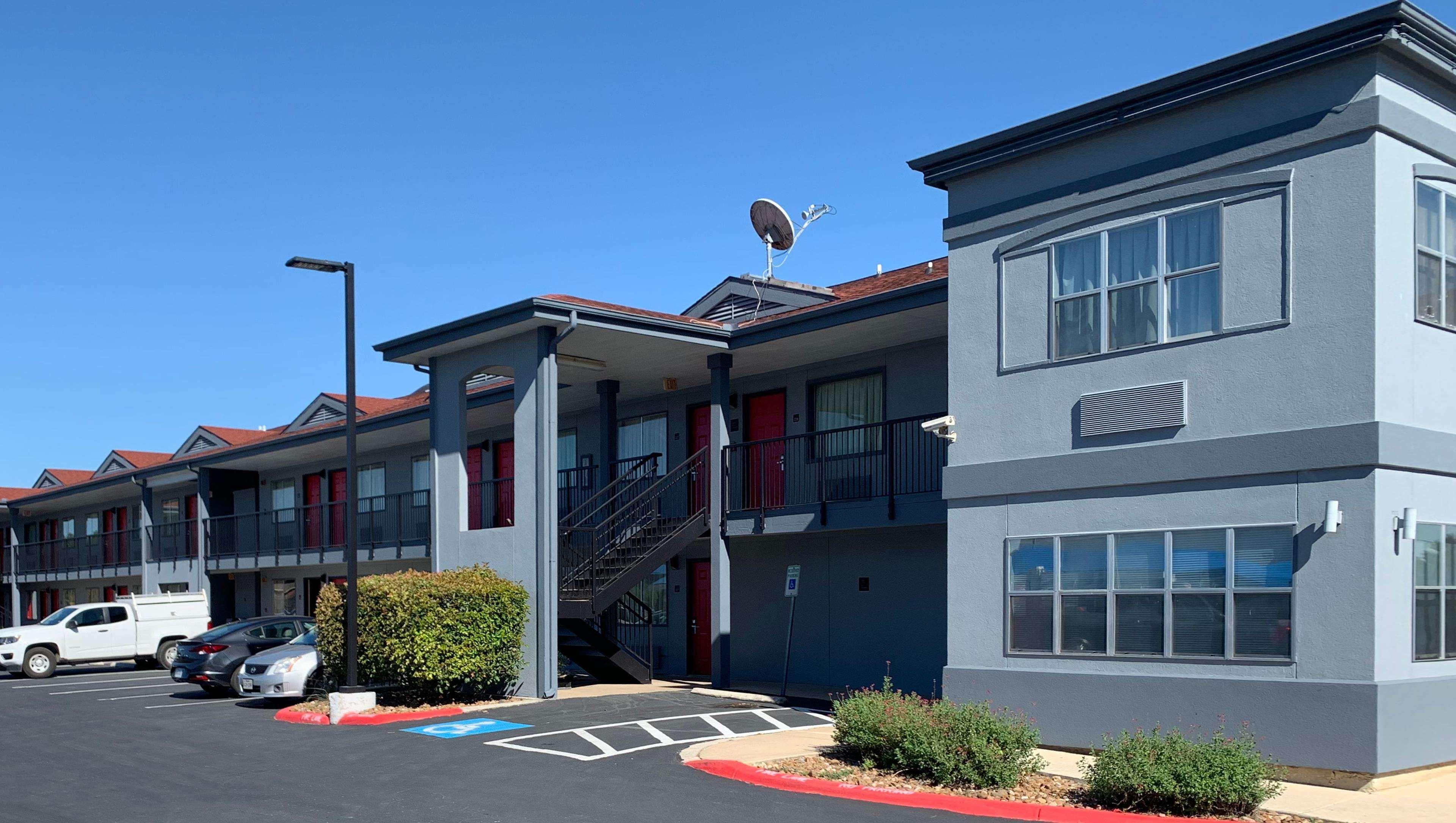 Quality Inn & Suites I-10 Near Fiesta Texas San Antonio Kültér fotó